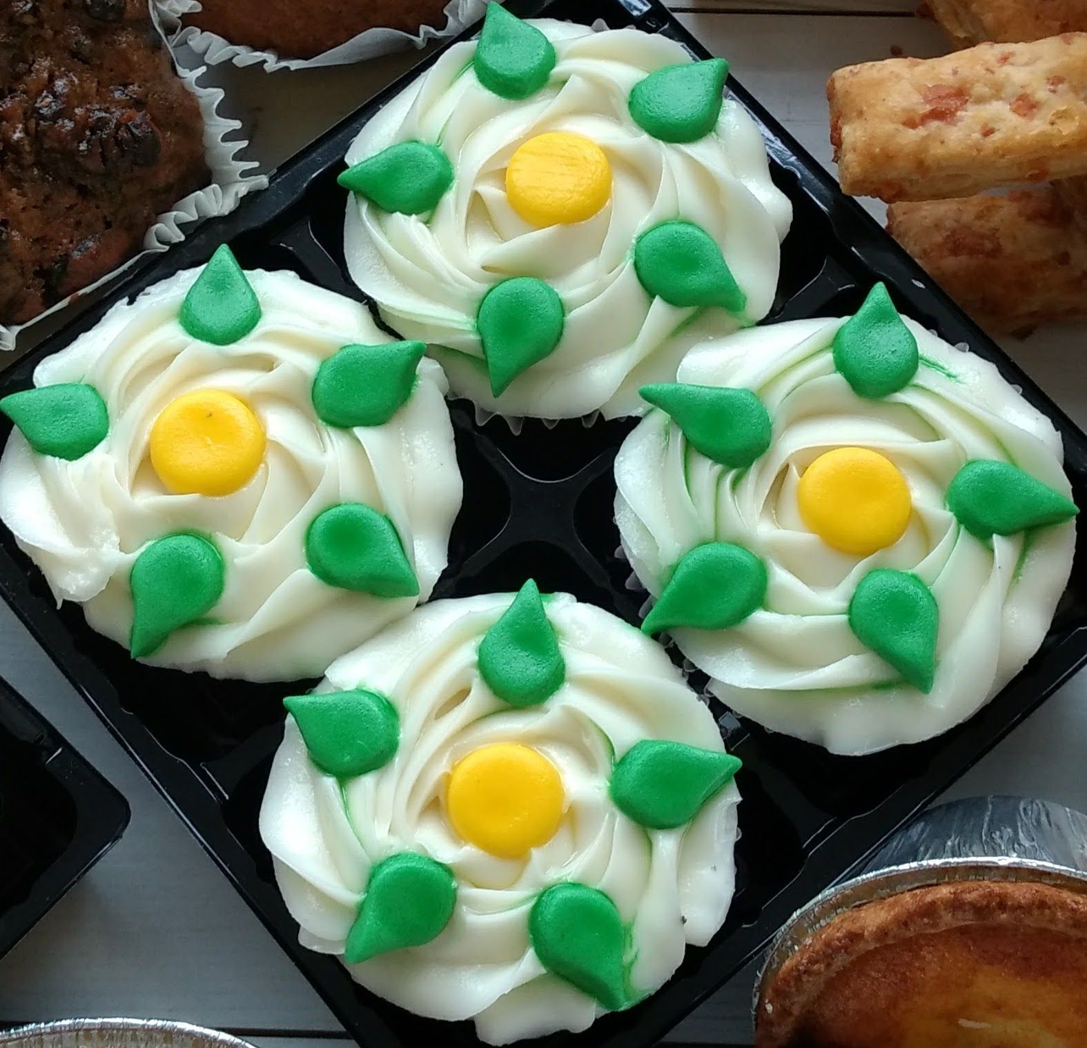 Yorkshire Day Cupcakes Thomas the Baker